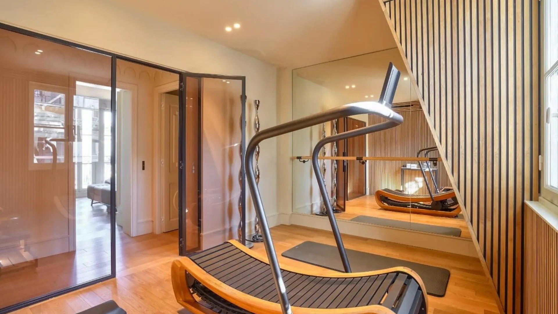 Luxury Duplex - 4Bdr 8P-Tour Eiffel- Bail Mobilite Apartman Párizs